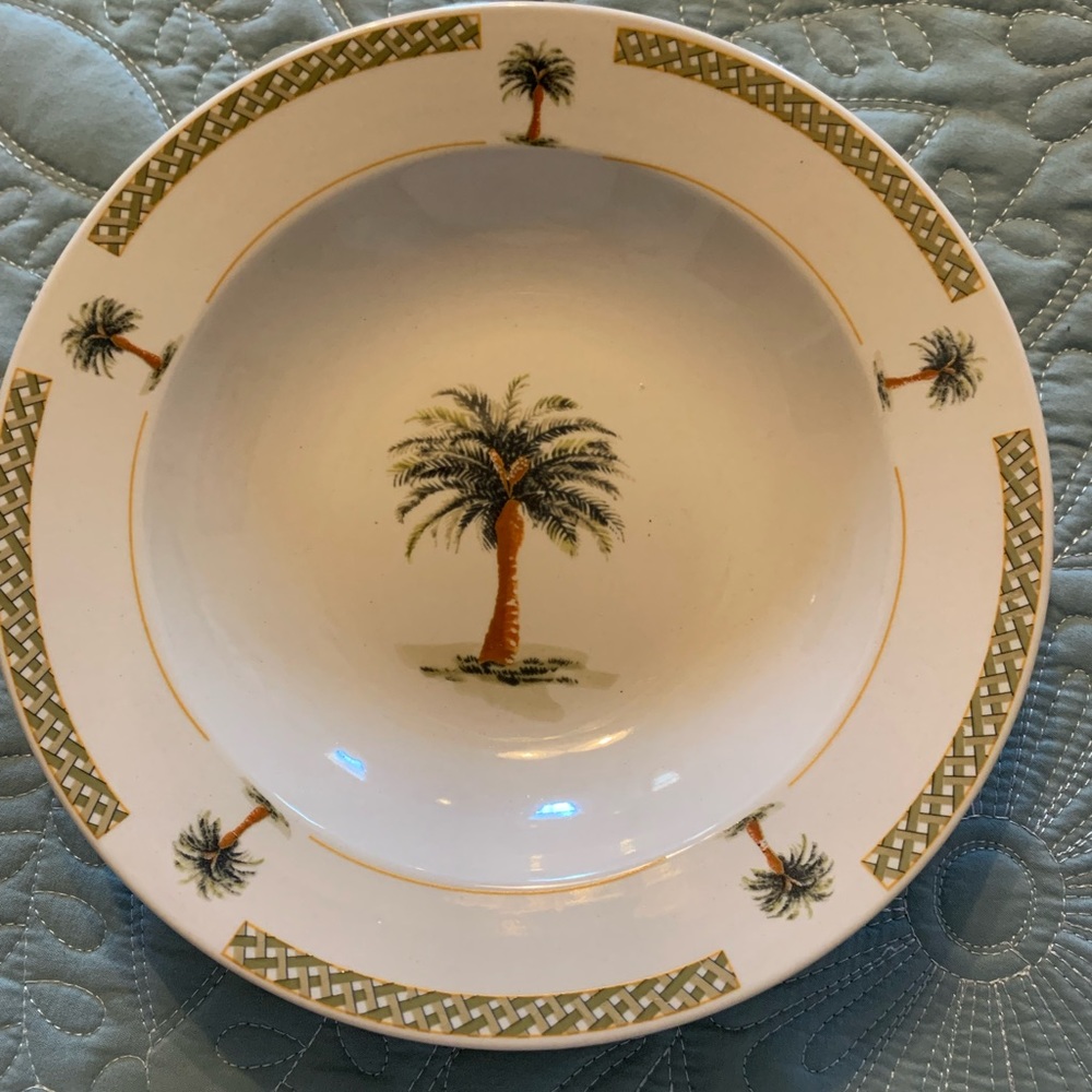 Palm Tree China 9” Bowl by Gibson Replacement piece.